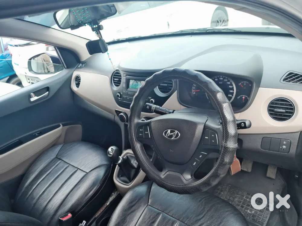 Hyundai I10 2015 Petrol Well Maintained Urgent Sale