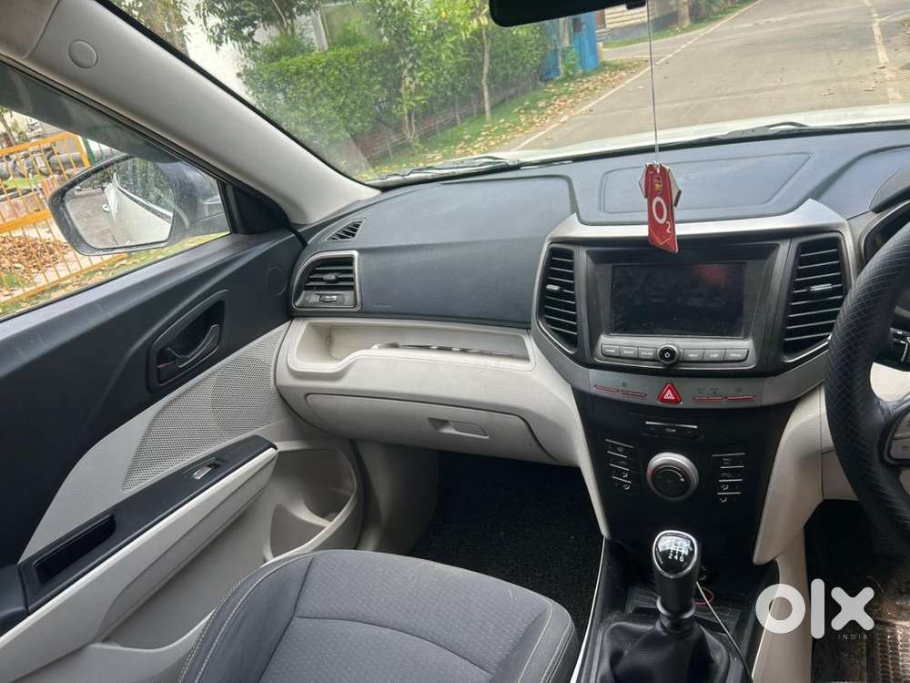 Mahindra Xuv300 2019 Diesel 70000 Km Driven