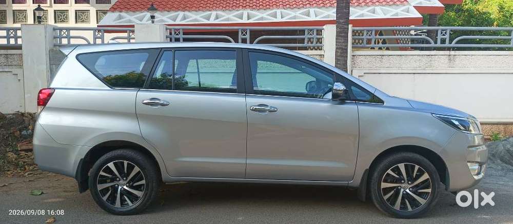 Toyota Innova Crysta 2.4 Z 7 Str, 2023, Diesel