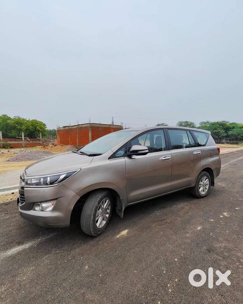 Toyota Innova Crysta 2.4 Vx Mt, 2016, Diesel