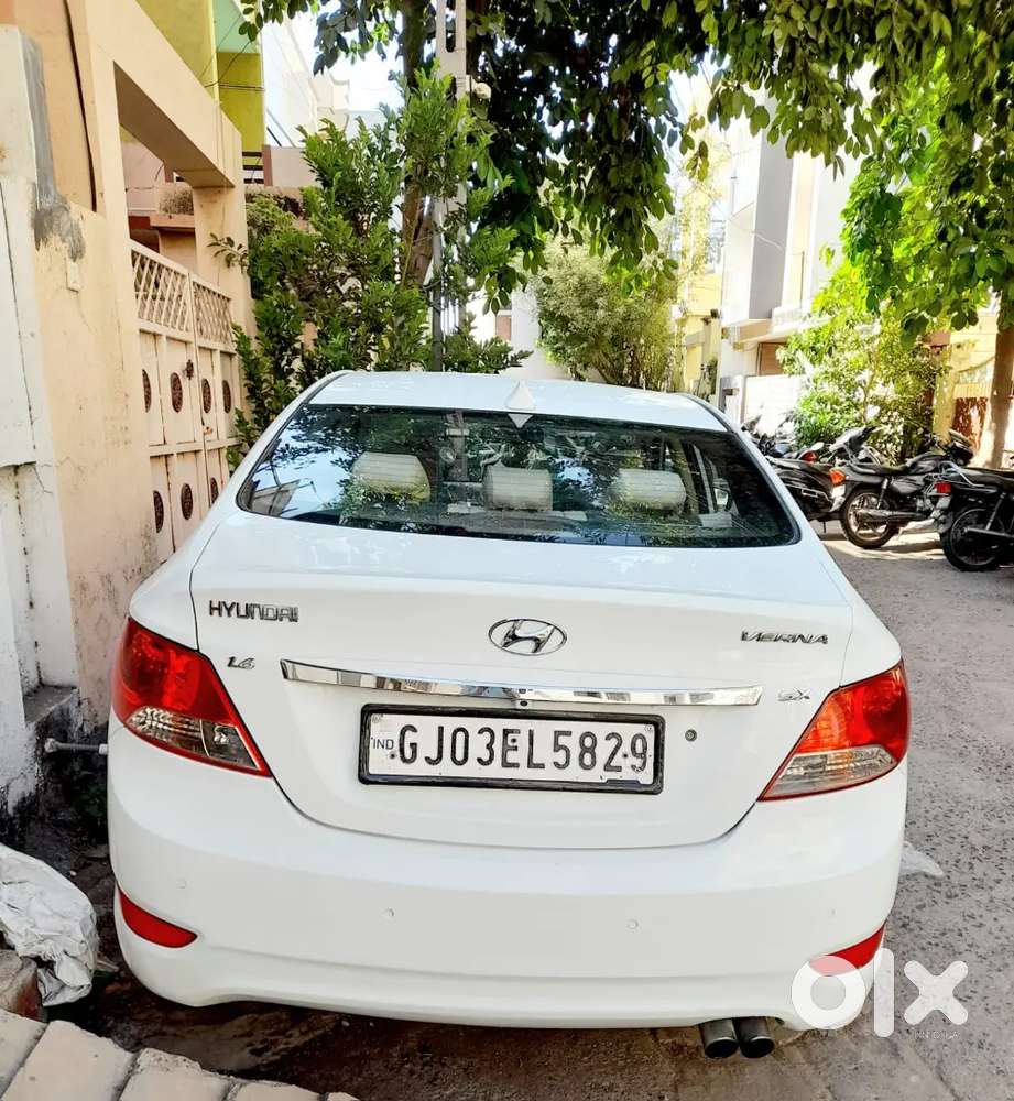 Hyundai Verna Crdi Sx 2012