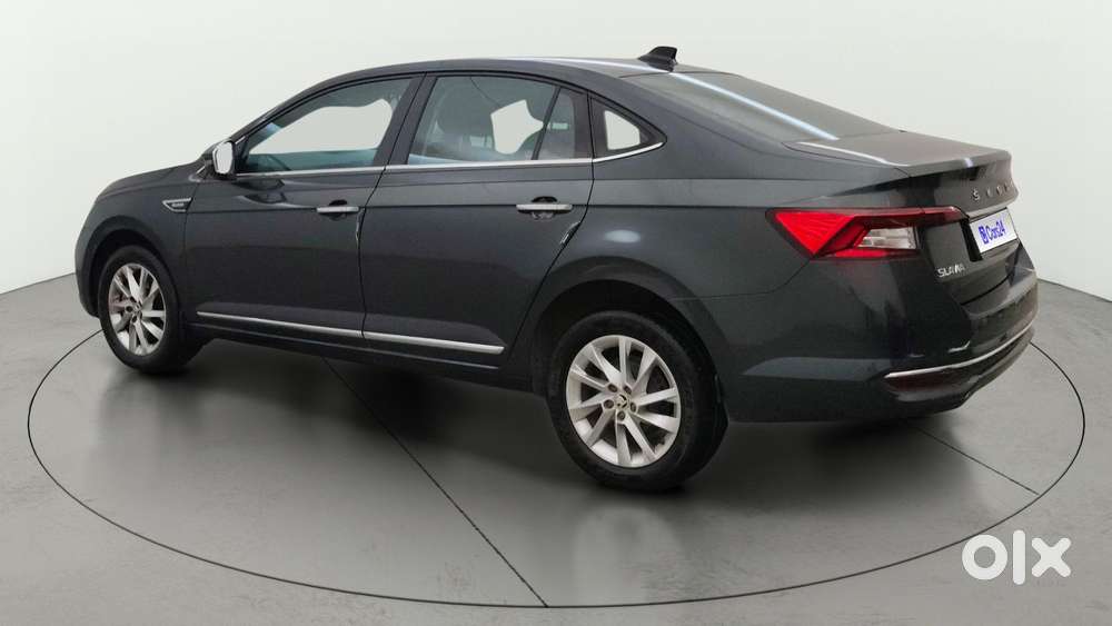 Skoda Slavia Ambition 1.5l Tsi Mt, 2023, Petrol