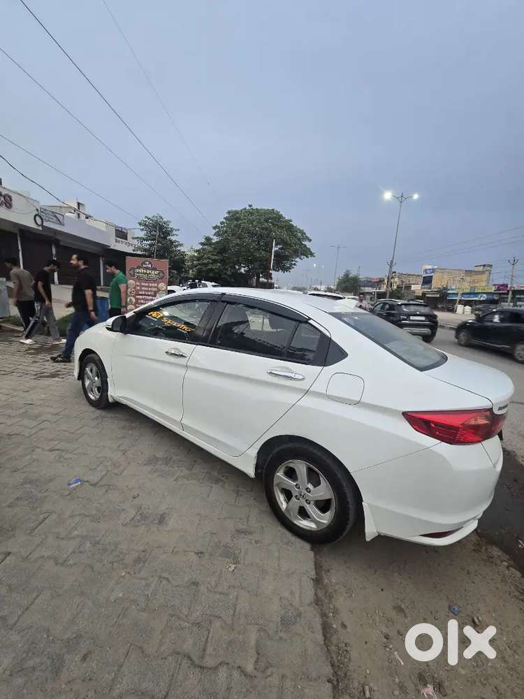 Honda City 2015 Petrol Well Maintained