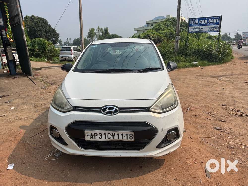 Hyundai Xcent Petrol 2014