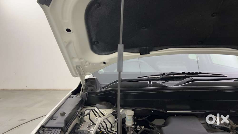 Maruti Suzuki Grand Vitara 1.5 Zeta Smart Hybrid At, 2024, Petrol