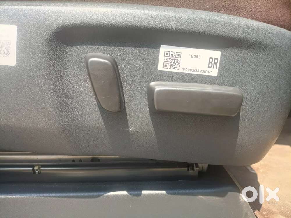 Toyota Innova Hycross 2.0 Zx (o) Hybrid 7 Str, 2024, Petrol