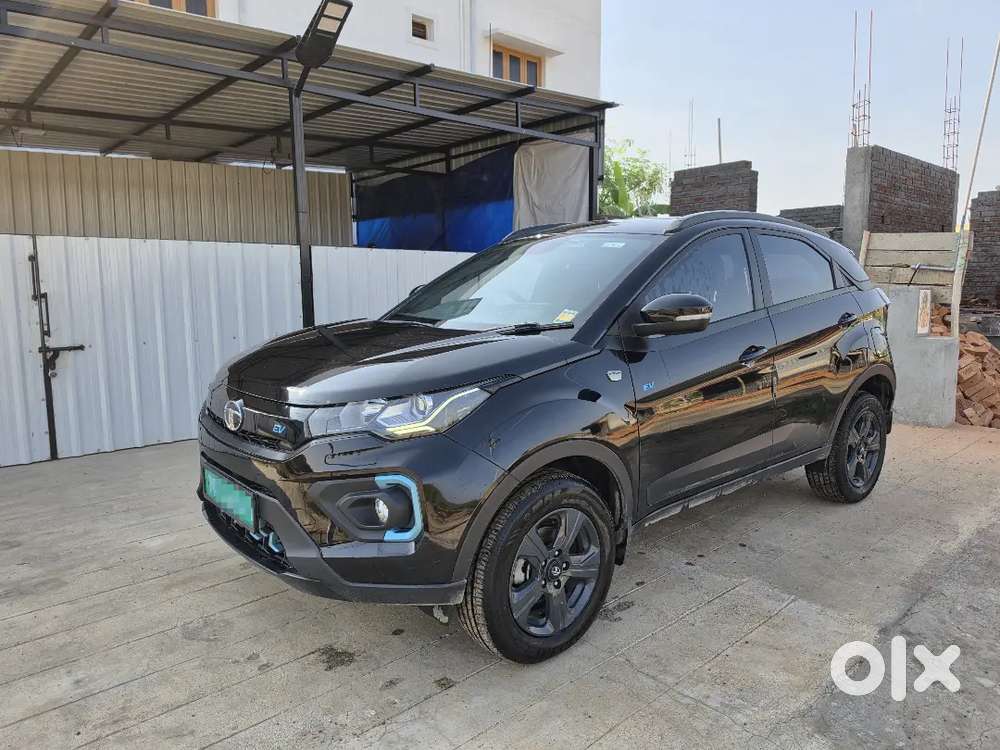2023 Tata Nexon Ev Max Xz+ Lux Dark Edition  320km Real Range