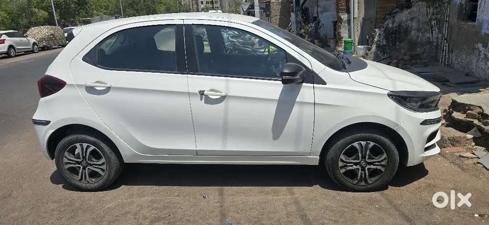 Tata Tiago 2023 Cng & Hybrids 36515 Km Driven