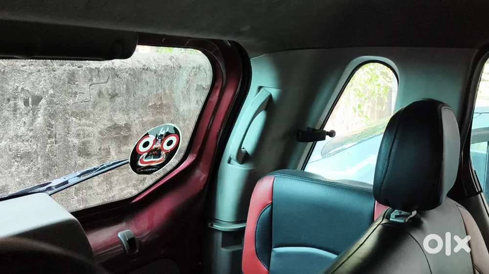 Mahindra Quanto 2014 Diesel 80000 Km Driven 7 Seater