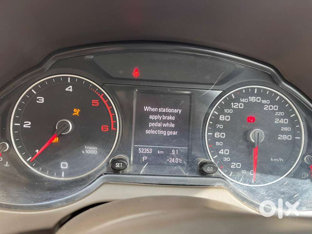 Audi Q5 2.0 Tdi Premium With Sunroof, 2014, Diesel