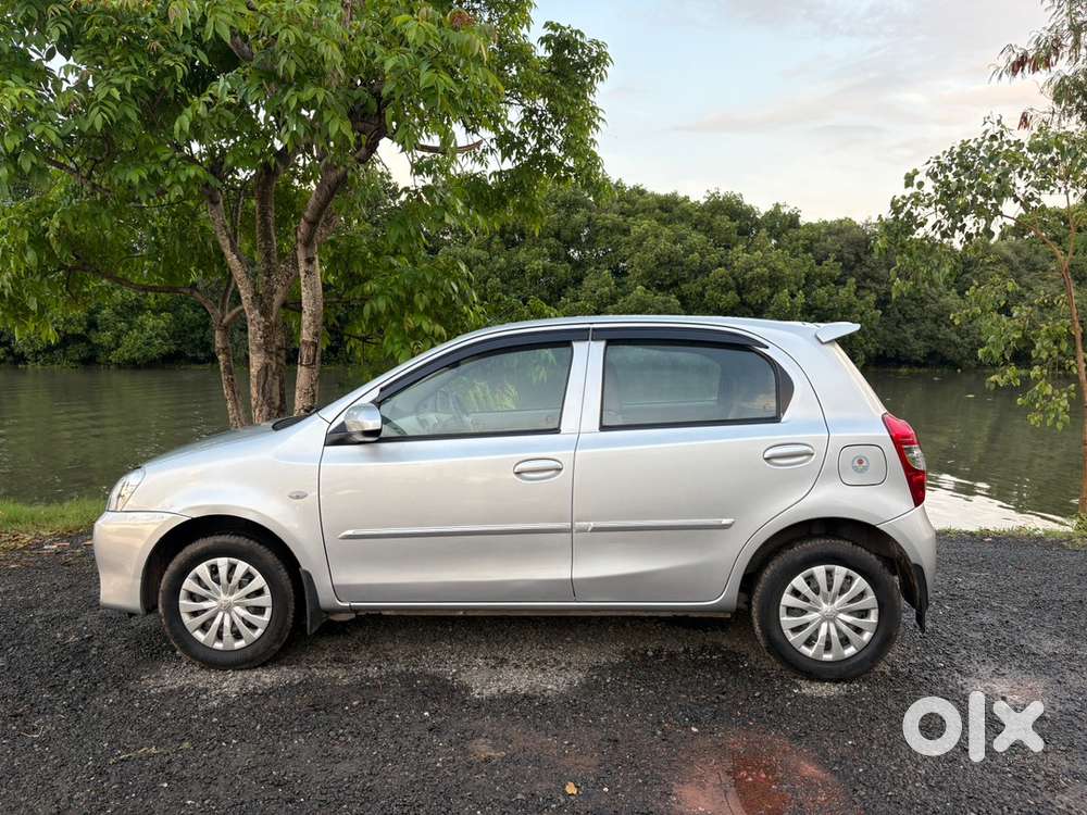 Toyota Etios Liva 2015