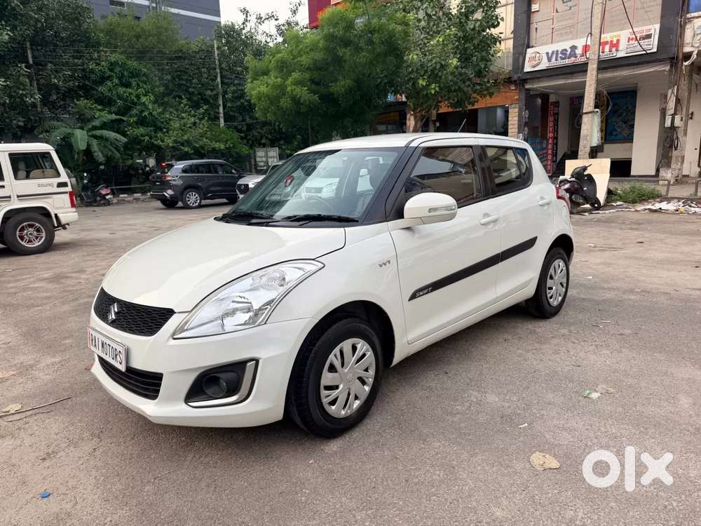 Maruti Suzuki Swift Vxi, 2015, Petrol