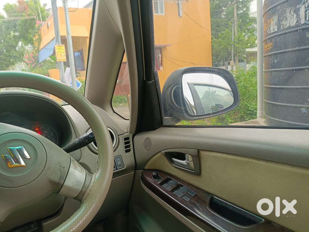 Maruti Suzuki Sx4 Zxi 2010 Petrol
