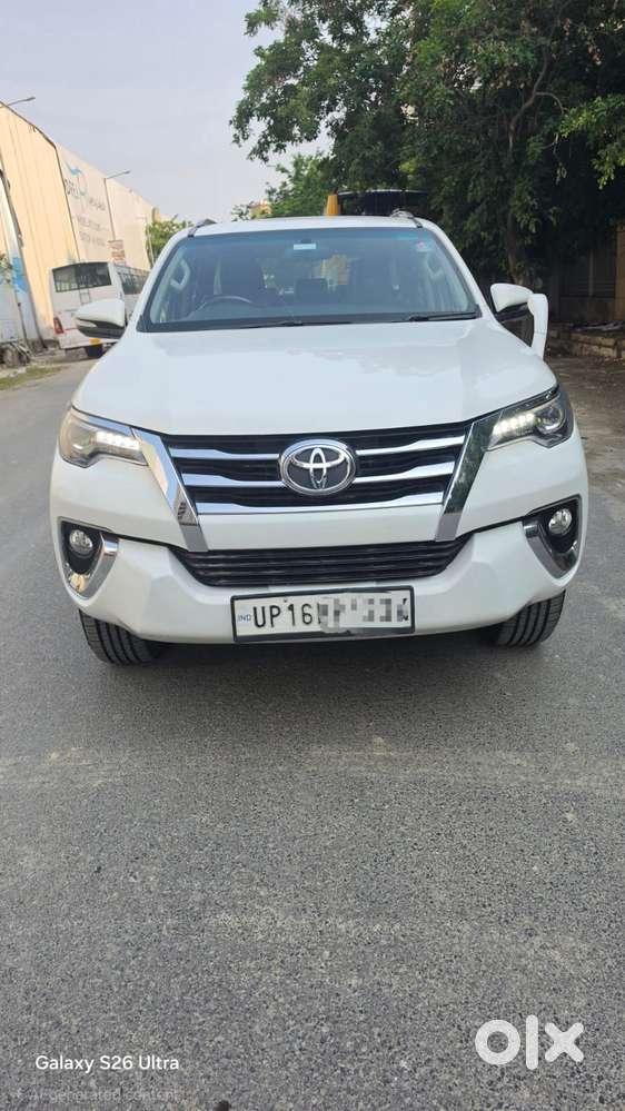 Toyota Fortuner 4x2 At 2.8 Diesel, 2017, Diesel