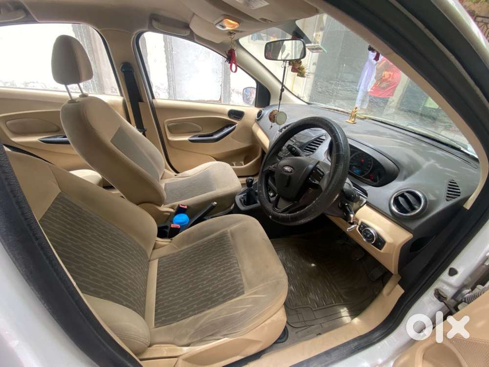 Ford Figo Aspire 2015 Petrol Hybrid