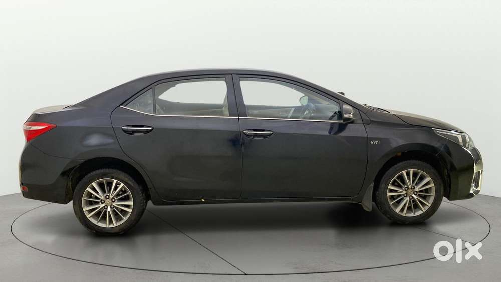 Toyota Corolla Altis Vl At, 2015, Petrol