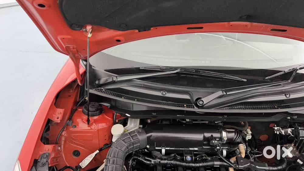 Maruti Suzuki Swift 1.3 Zxi, 2022, Petrol