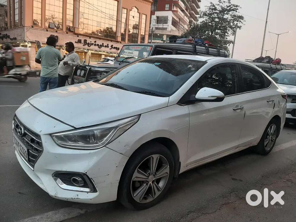 Hyundai Fluidic Verna 2017