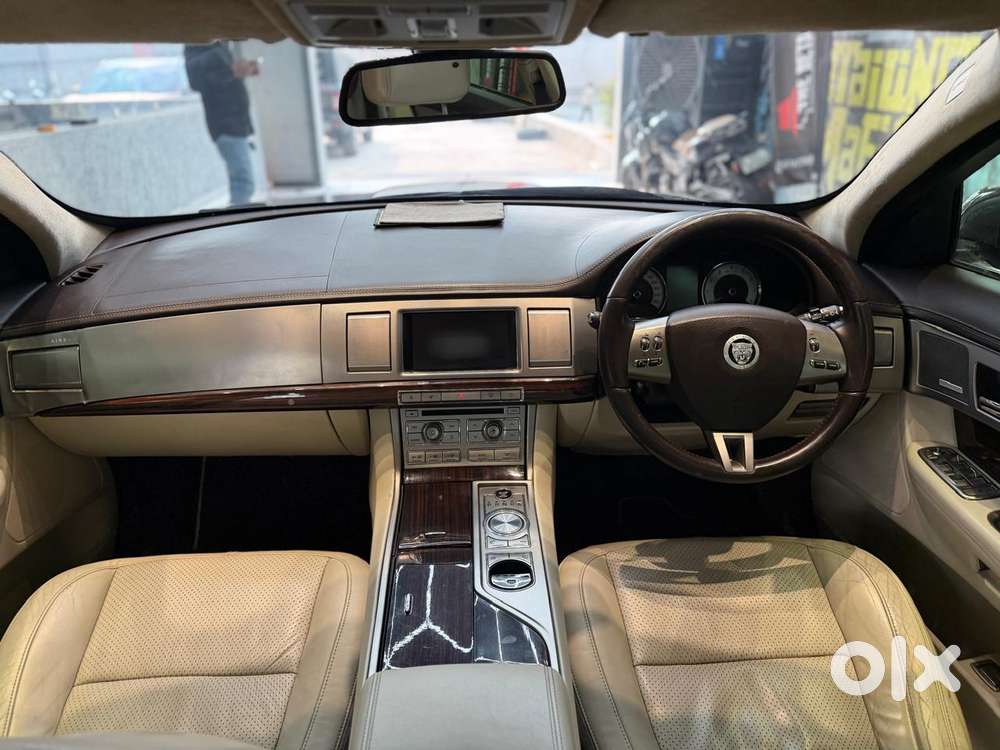 Jaguar Xf R Supercharged 5.0 Litre V8 Petrol, 2011