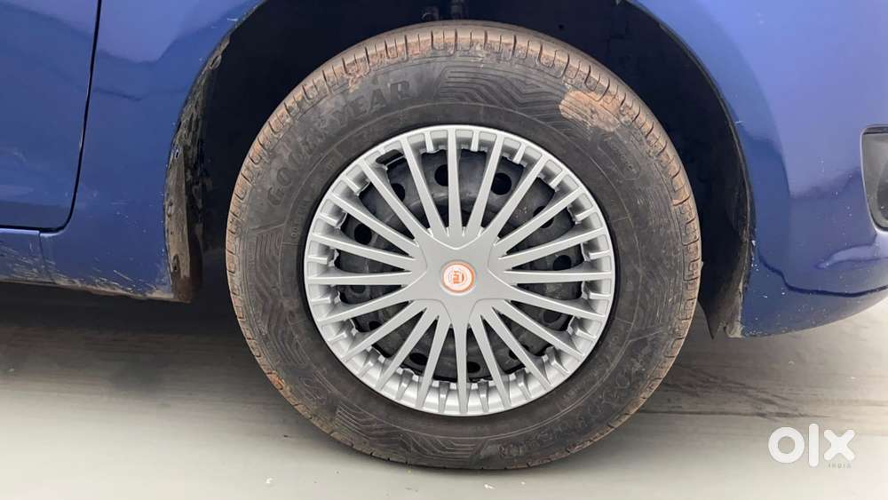 Maruti Suzuki Swift Vvt Vxi, 2012, Petrol