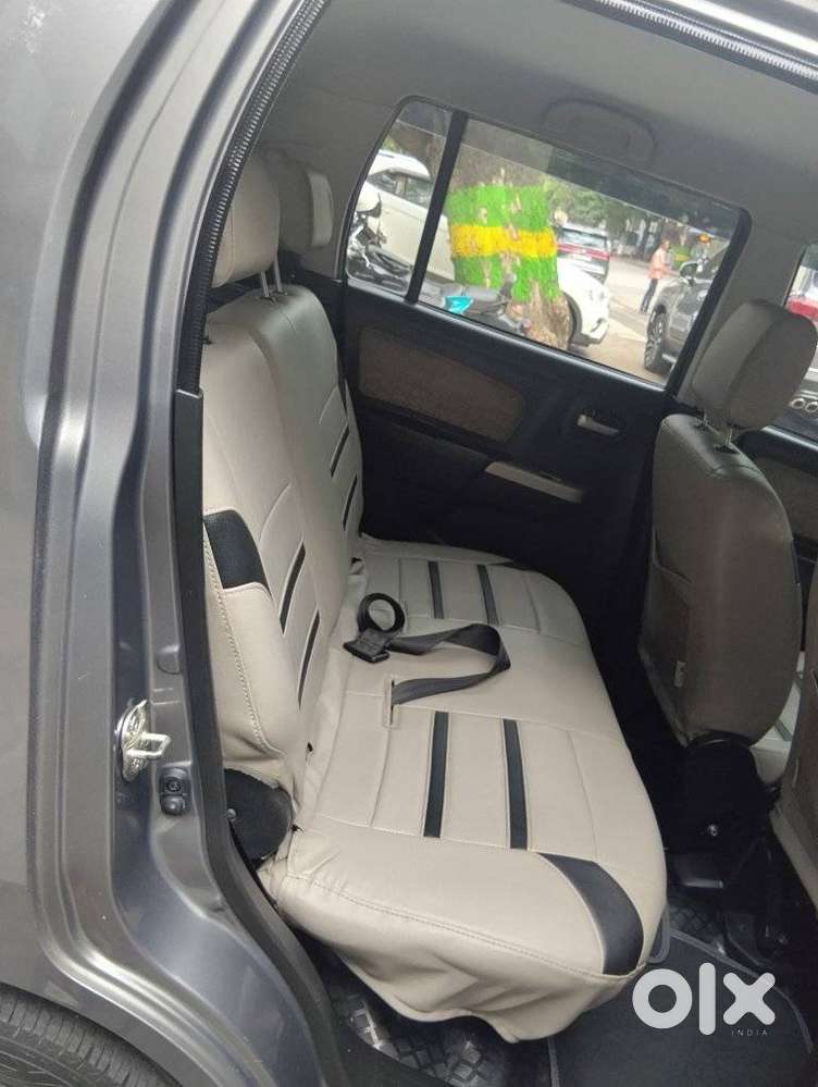 Maruti Suzuki Wagon R Vxi Amt1.2, 2016, Petrol