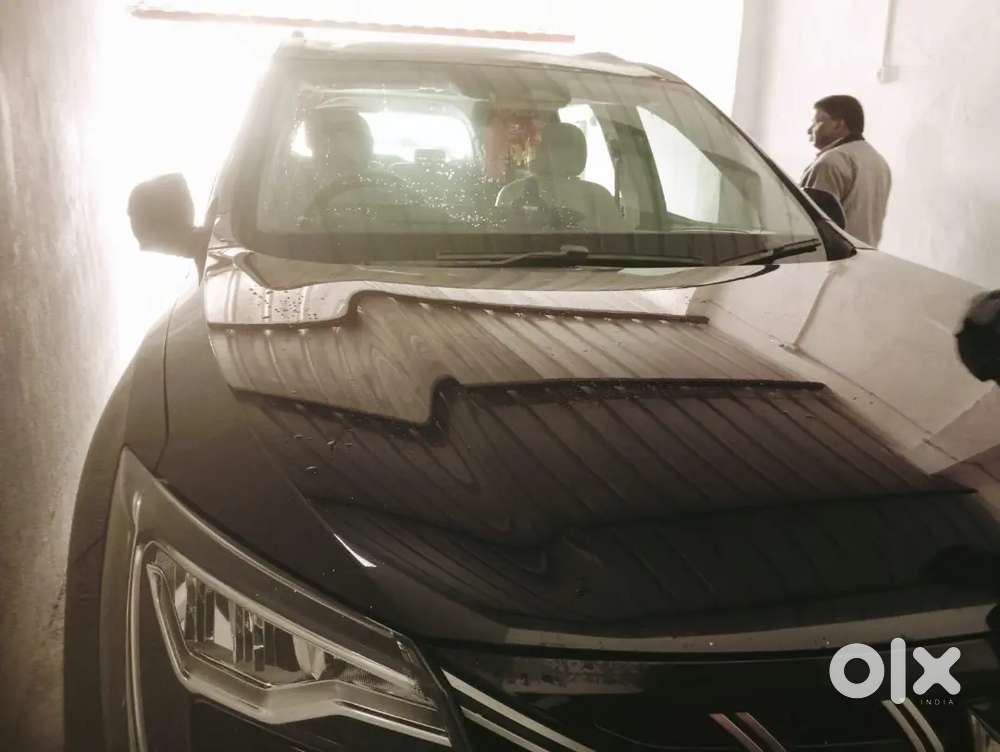 Mahindra Xuv700 2024 Petrol 12500 Km Driven