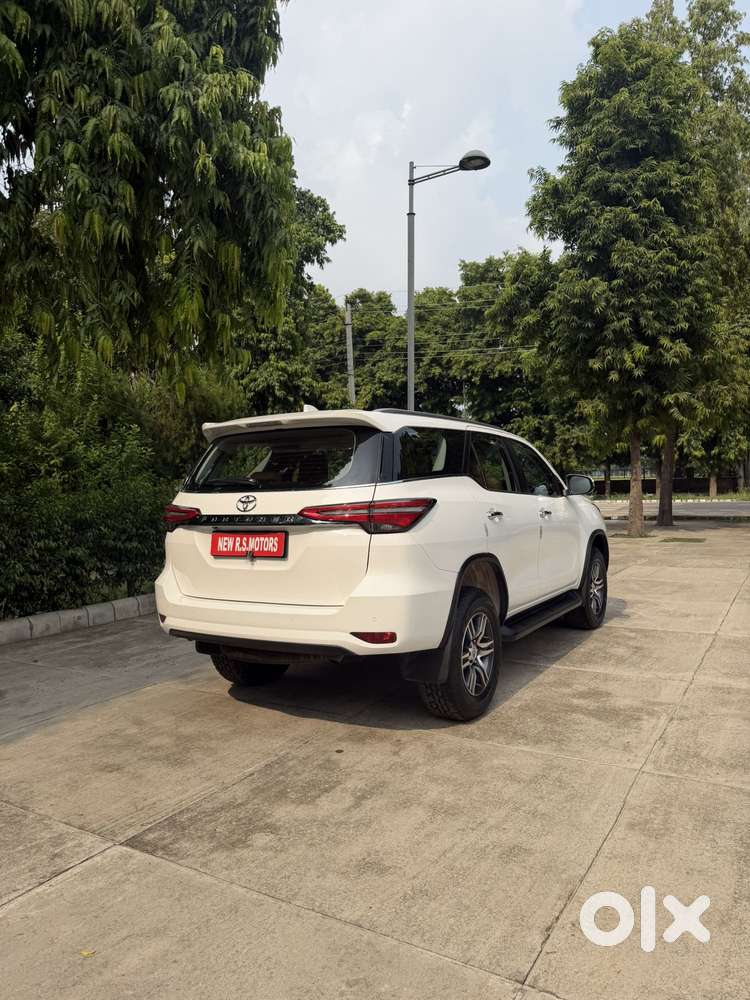 Toyota Fortuner 4x2 At 2.8 Diesel, 2025, Diesel