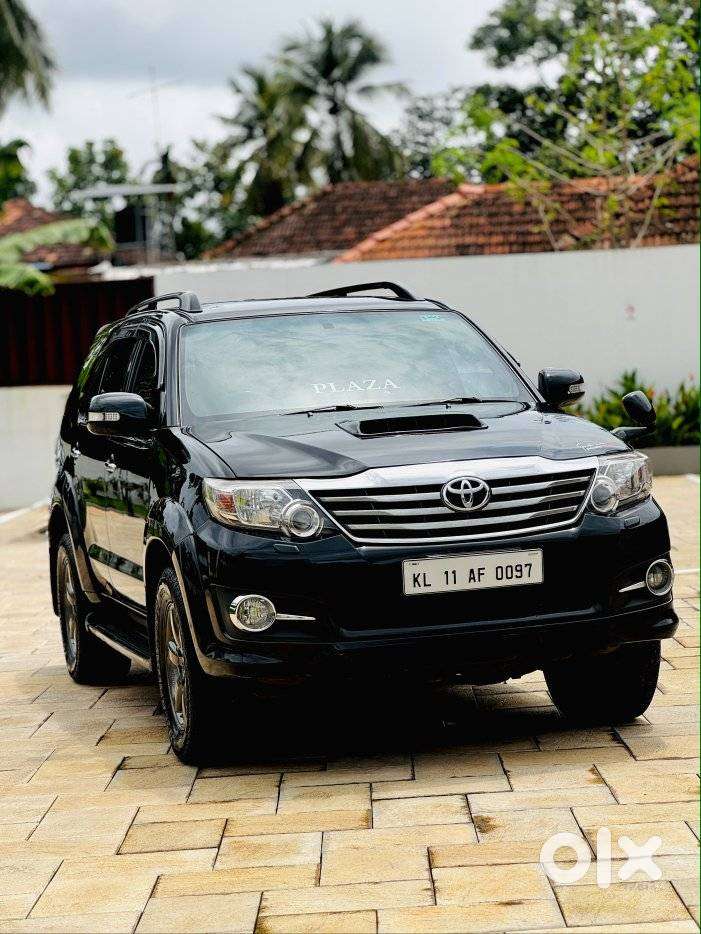 Toyota Fortuner 3.0 4x4 Manual, 2010, Diesel