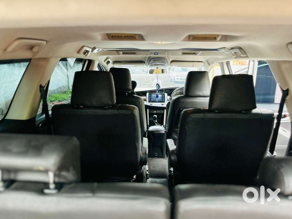 Toyota Innova Crysta 2017