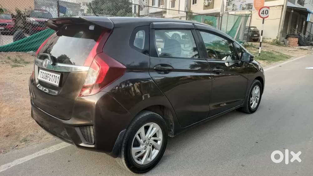 Honda Jazz V Cvt, 2017, Petrol