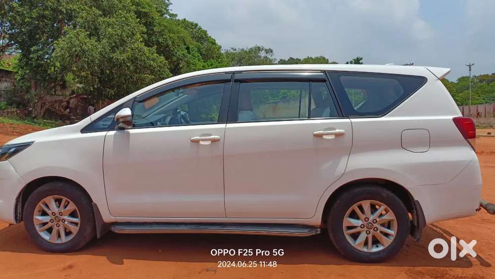Toyota Innova Crysta 2.4 G 2018