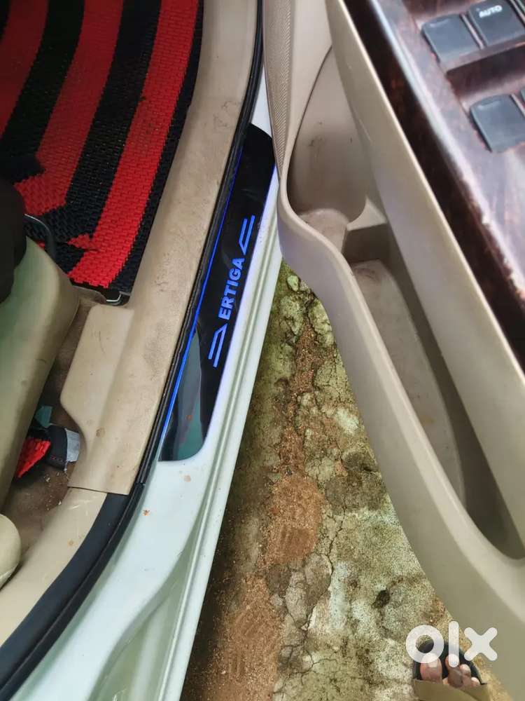 Maruti Suzuki Ertiga 2018 Petrol Manual