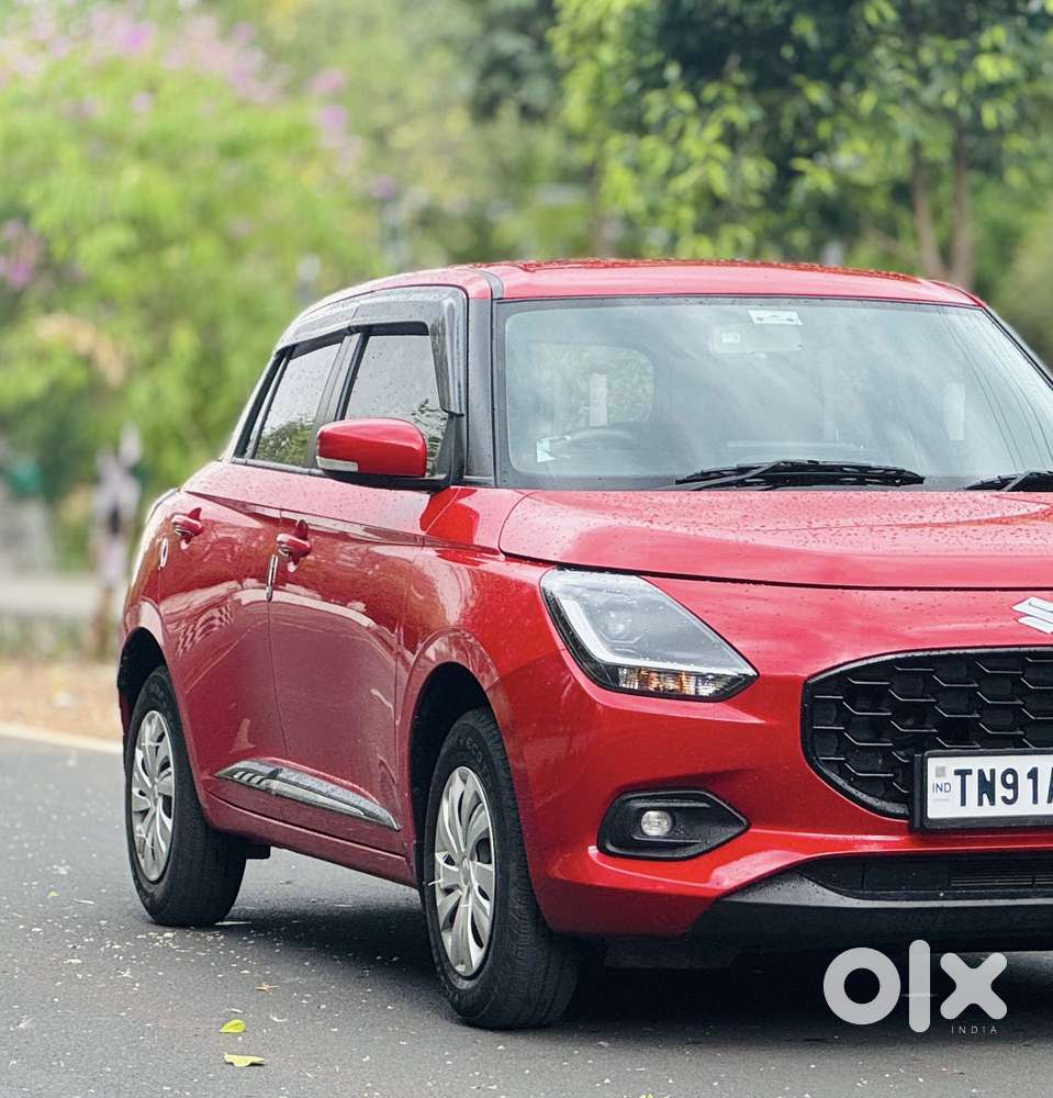 Maruti Suzuki New-gen Swift Vxi, 2025, Petrol