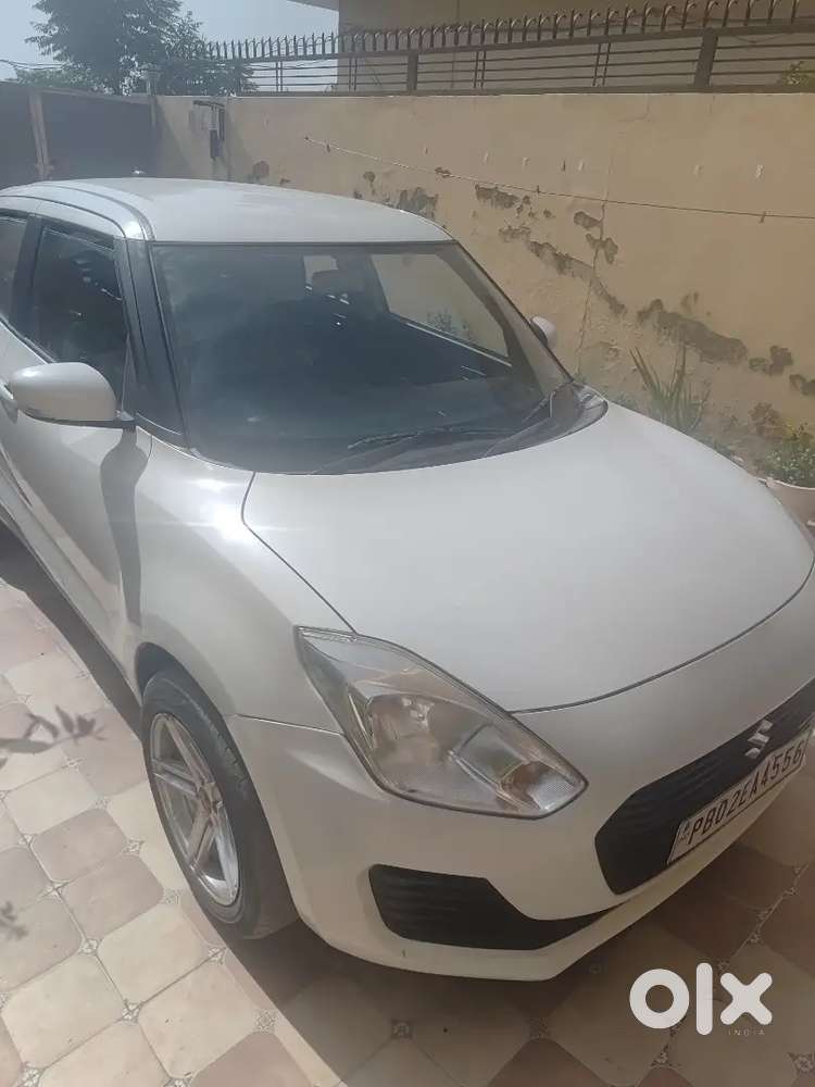 Showroom Condition E Swift