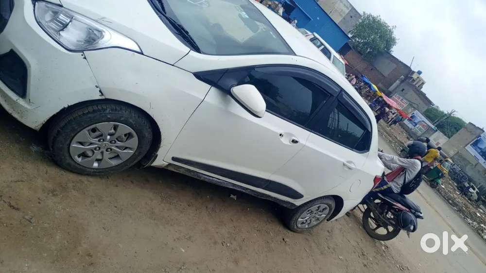 Hyundai Xcent 2016 Model