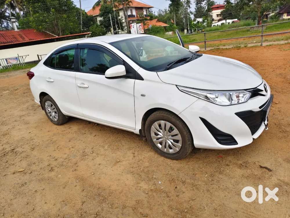 Toyota Yaris Hatchback 2019 S At Petrol