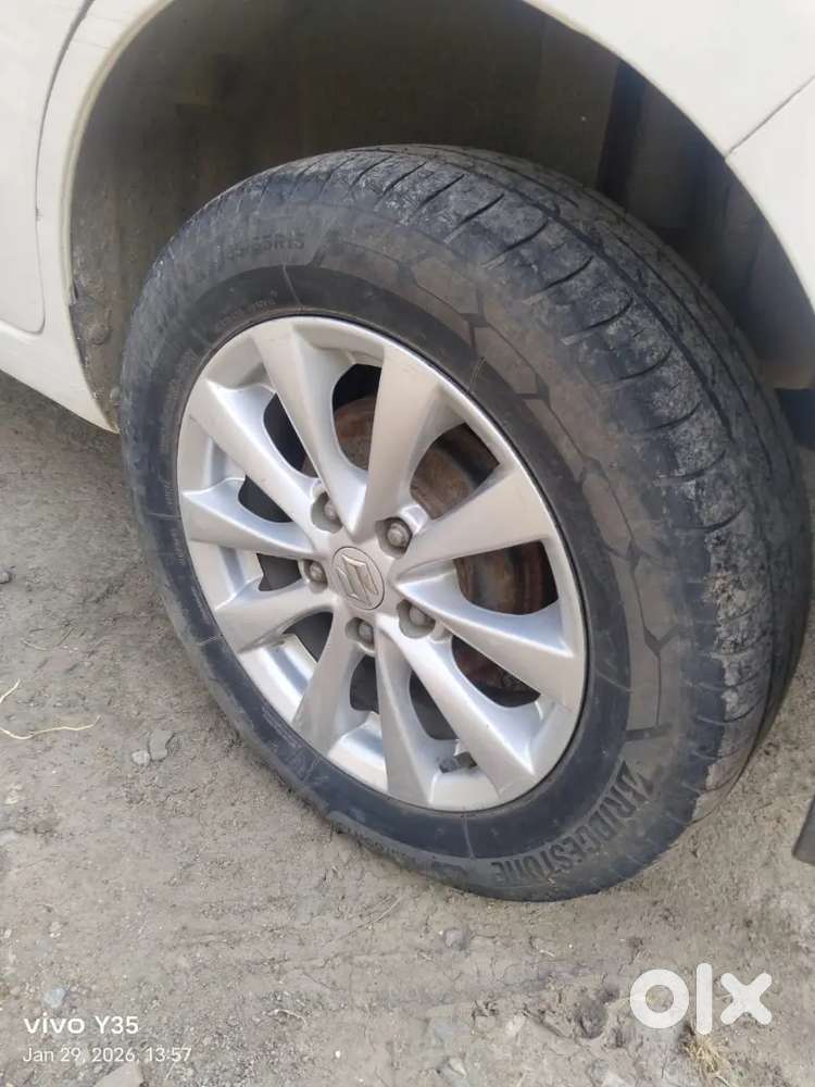 Maruti Suzuki Ertiga 2015