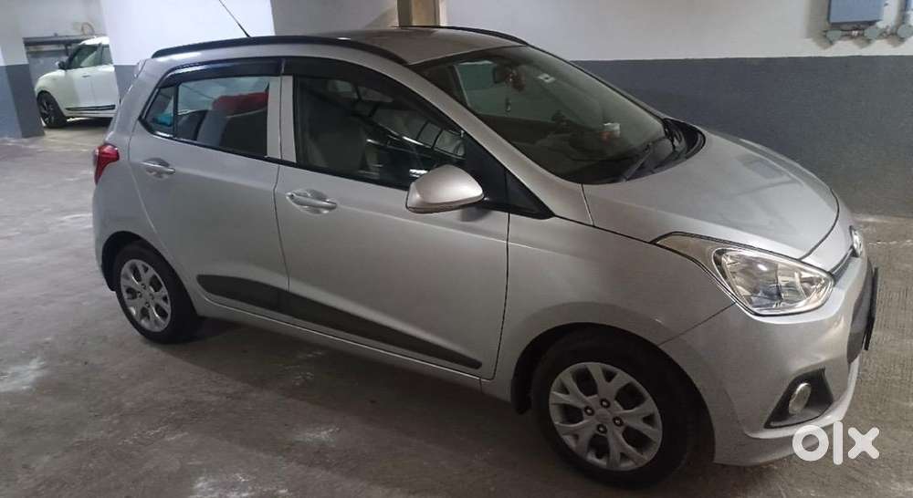 Hyundai Grand I10 2016 Petrol Well Maintained