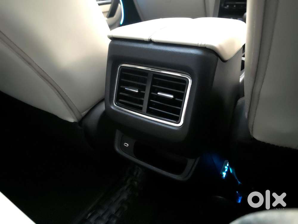 Mahindra Thar Roxx Ax7 L Petrol At 2wd, 2025, Petrol
