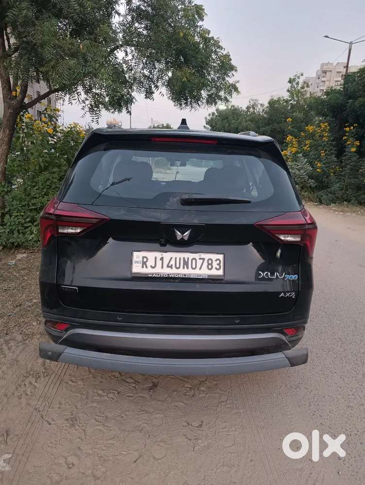 Mahindra Xuv700 Ax7l 2025