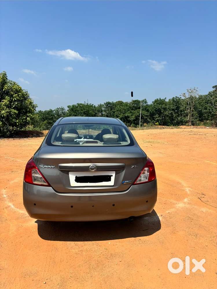 Nissan Sunny 2012 Diesel Well Maintained