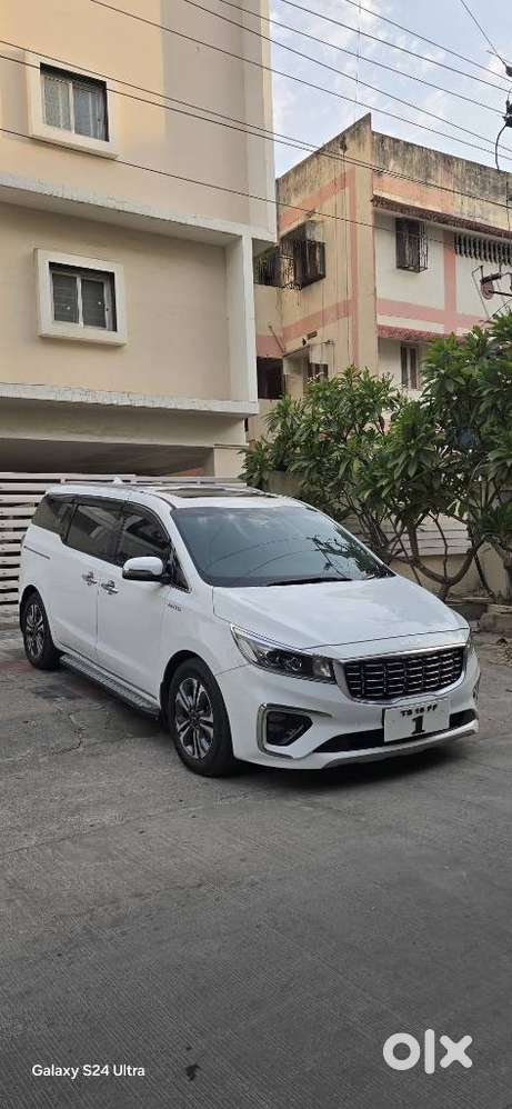 Kia Carnival Limousine Plus 7 Str, 2021, Diesel