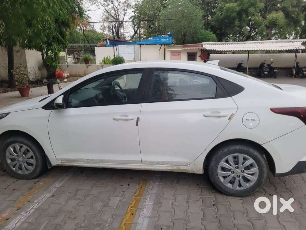 Hyundai Verna 2020 Petrol, New Tyre, New Battery, Company Serviced