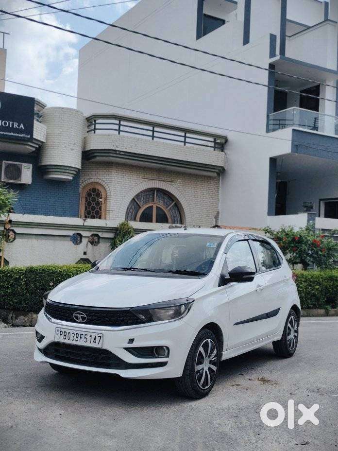 Tata Tiago Xza Plus, 2021, Petrol