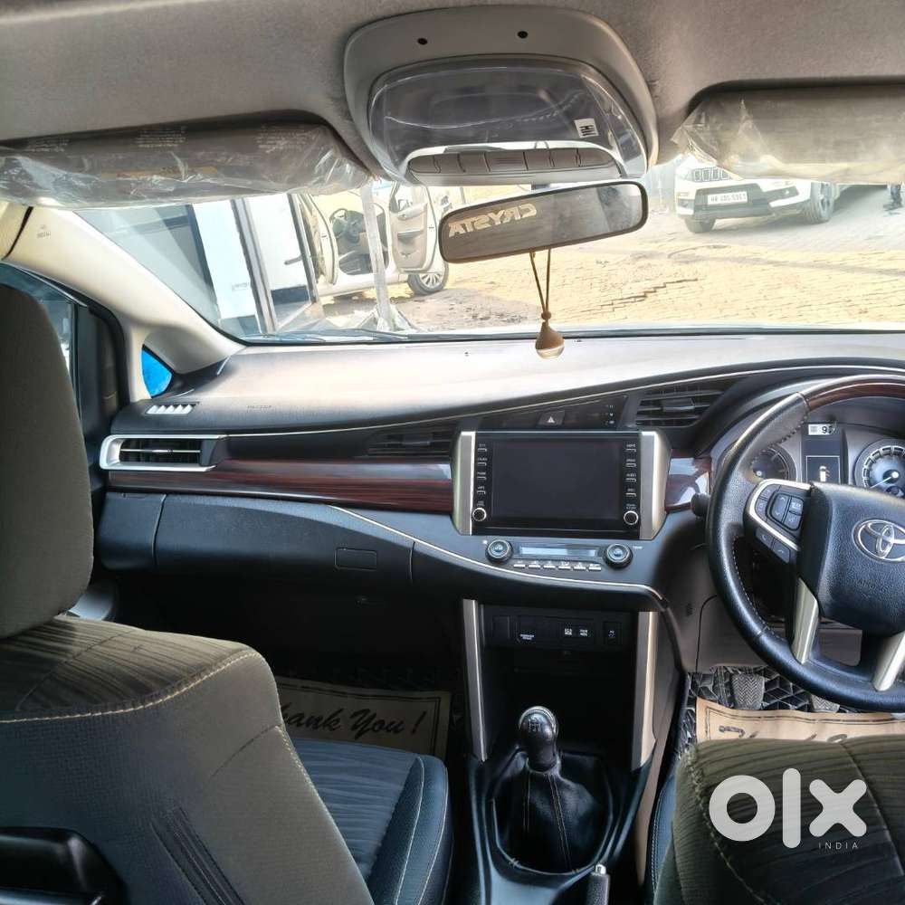 This Crista Is 2025 Registraction And Run 25000km .it's 13 Month Old