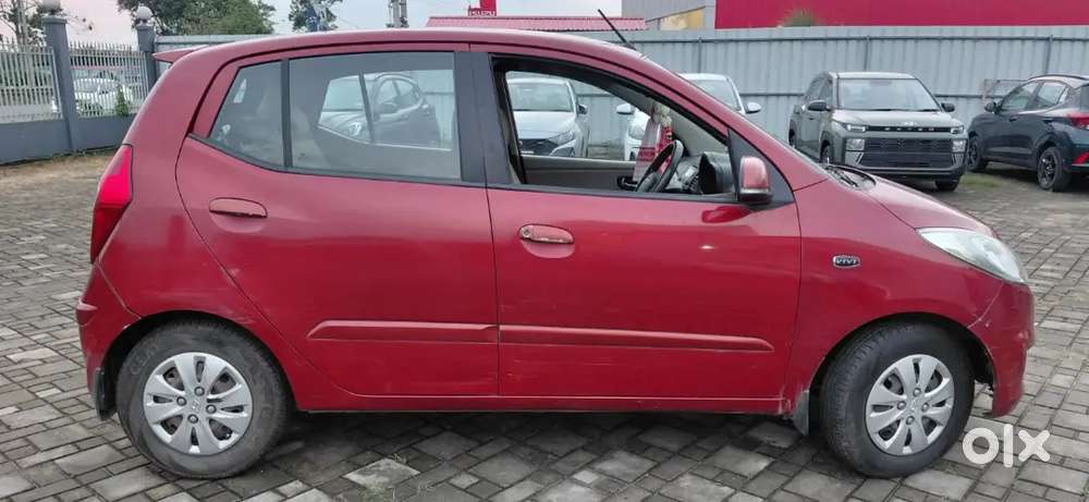 Hyundai I10 Sportz 2011