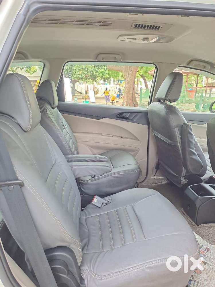 Mahindra Marazzo M2, 2018, Diesel