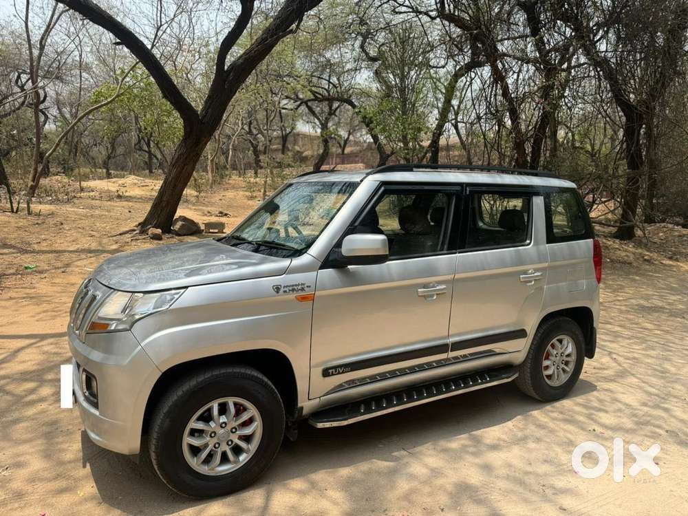 Mahindra Tuv 300 Mhawk100 T8 Dual Tone, 2018, Diesel