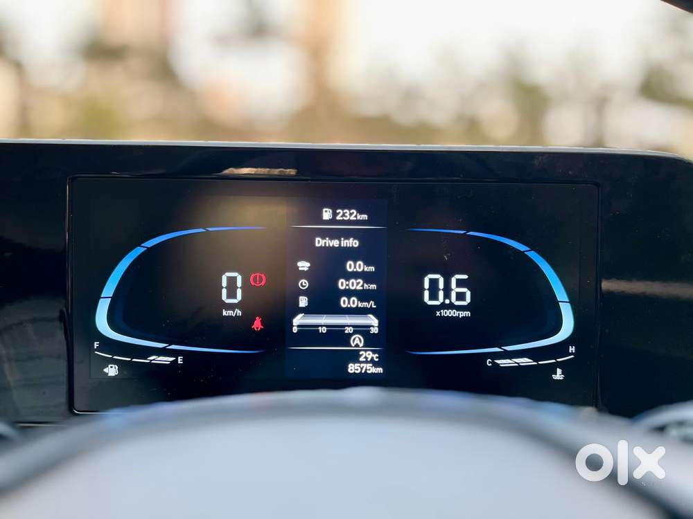 Hyundai Verna 1.5 Mpi Mt Sx (o), 2023, Petrol