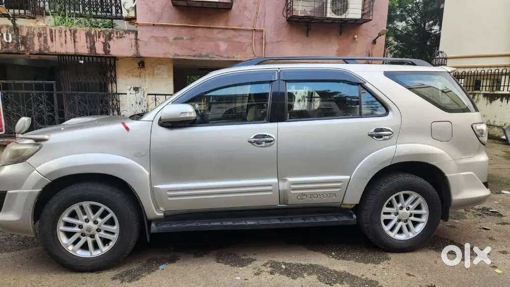 Toyota Fortuner 2012 Manual